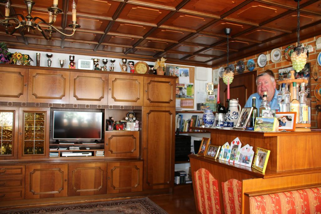 Haus Dorfer Bed & Breakfast มาริอัปฟาร์ ภายนอก รูปภาพ