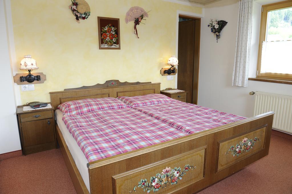 Haus Dorfer Bed & Breakfast มาริอัปฟาร์ ภายนอก รูปภาพ