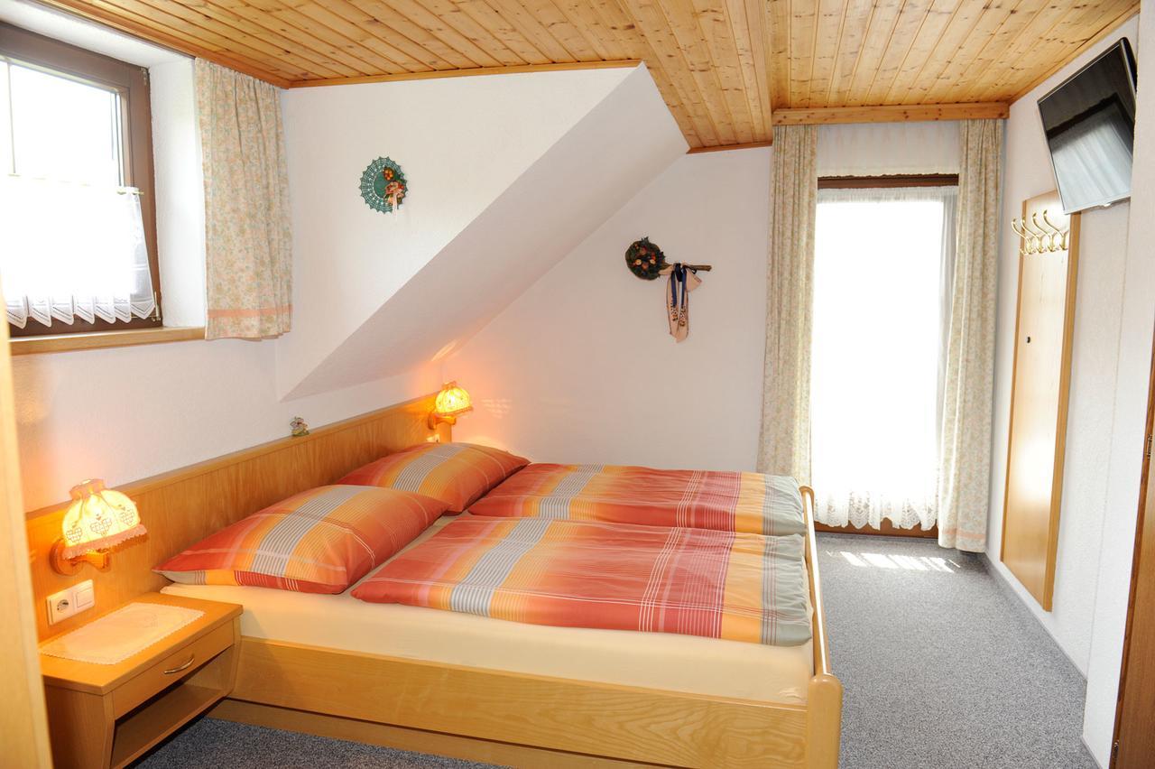 Haus Dorfer Bed & Breakfast มาริอัปฟาร์ ภายนอก รูปภาพ