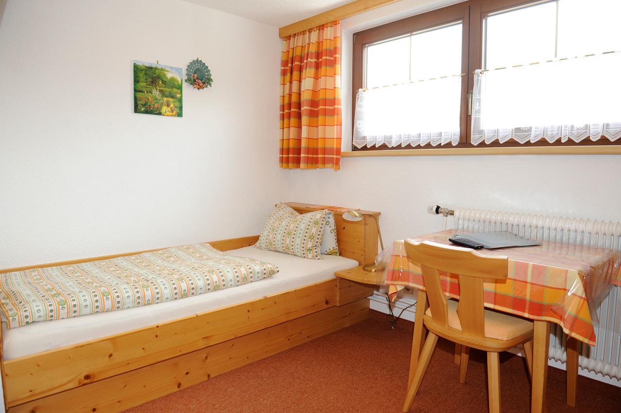 Haus Dorfer Bed & Breakfast มาริอัปฟาร์ ภายนอก รูปภาพ