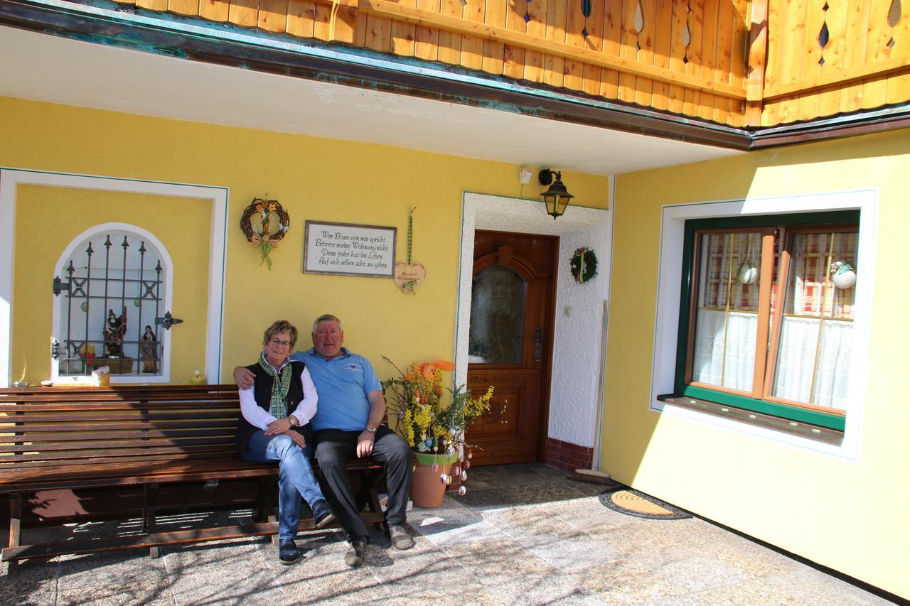 Haus Dorfer Bed & Breakfast มาริอัปฟาร์ ภายนอก รูปภาพ